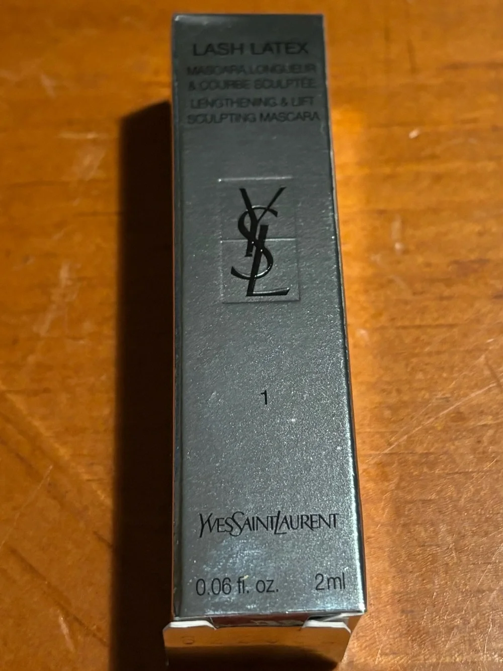 Yves Saint Laurent Lash Latex Lengthening & Lift Sculpting Mascara